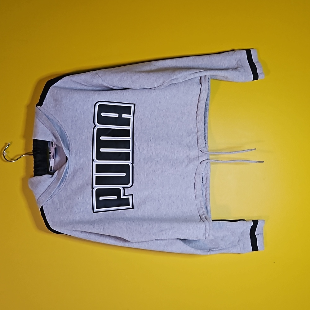 Women's Crop Hoodie